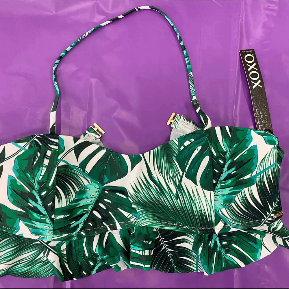 NEW XOXO 2 PIECE SET